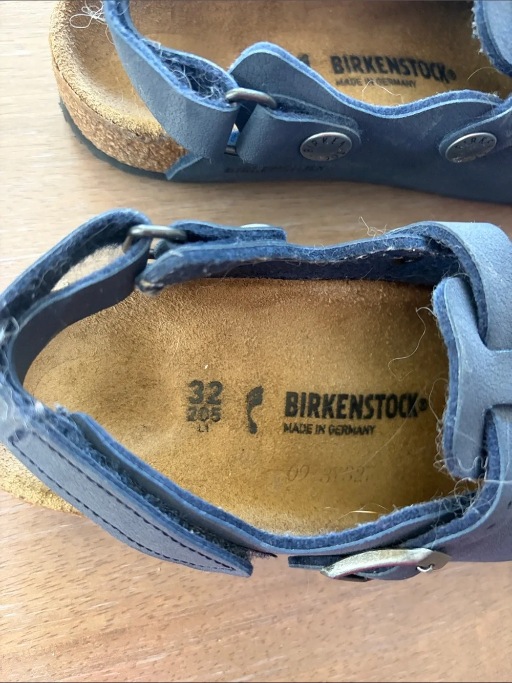 Birkenstock Kids Navy Closed-Toe Adjustable Buckle Clog